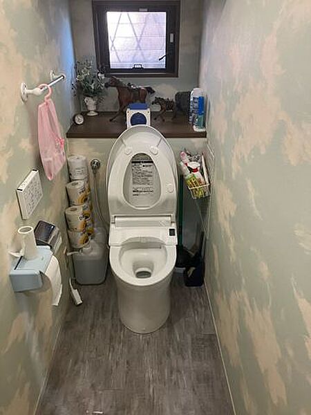 トイレを拡大表示