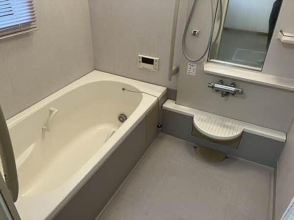 浴室を拡大表示