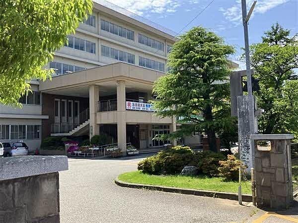 金沢市立鳴和中学校 1200m