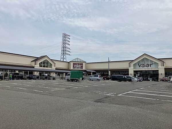 バロー　ゆいの里店 770m