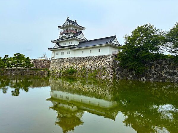 富山城址公園