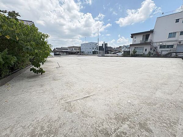 敷地内（北東角より撮影）