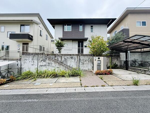 外観：327002994055