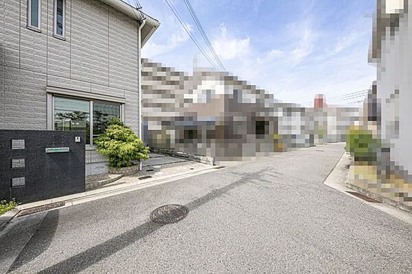 【前面道路含む現地写真】お引き渡し時期など、詳細はお気軽にお問い合わせください。
