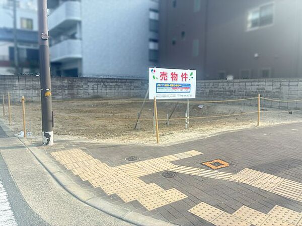 外観：327002975594