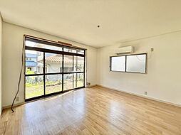 南陽台T戸建 1号室 2階5DKのリビング/ダイニング