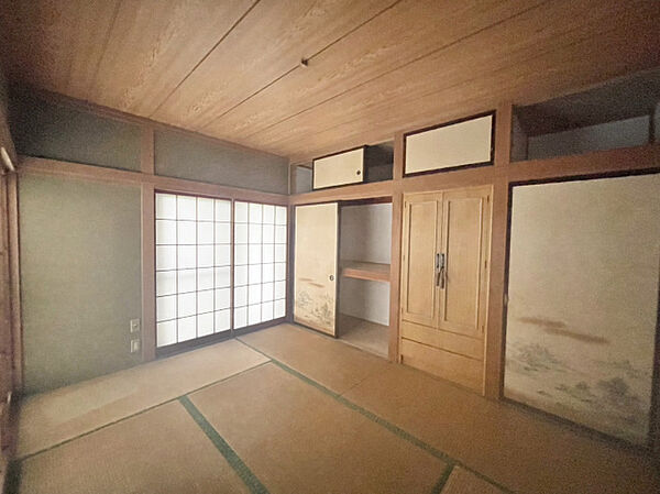 detached 群馬県甘楽郡甘楽町大字庭谷

地図を見る