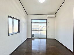 アリス箱田 201号室 2階1Kのリビング/ダイニング