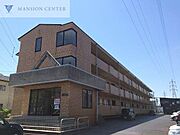 新潟駅より徒歩35分 築30年5ヶ月 3階建の賃貸物件
