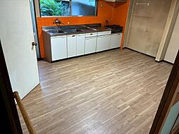 海南市船尾戸建 3DKのリビング/ダイニング