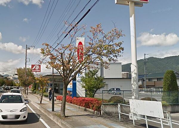 画像16:長野県信用組合 上田支店（269m）