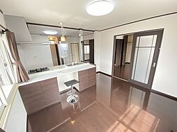 グリーンハイツ 2階2LDKのリビング/ダイニング