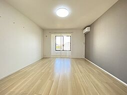 リンデン　ハウスB 201 2階1LDKのリビング/ダイニング