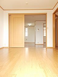 サンリットヒルズ　B 2階2LDKのリビング/ダイニング