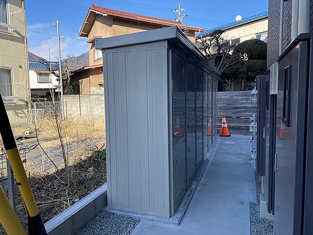 その他