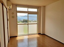 サンシャインアップル　A 2階2DKのリビング/ダイニング