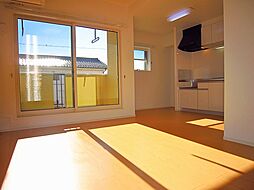 サザンクロス　II 2階1LDKのリビング/ダイニング