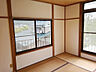 和室：２階和室。クロスの張替え、建具の補修済。