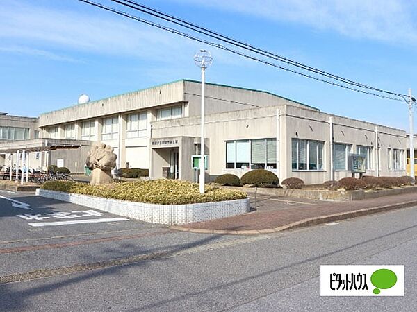 役所「市原市役所辰巳台支所まで1261m」