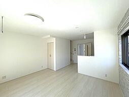 マーブルルクス 3LDKのリビング/ダイニング