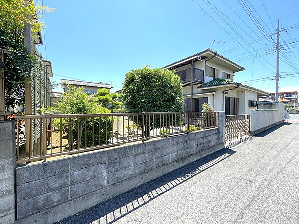 本件北西側私道からの眺望です。