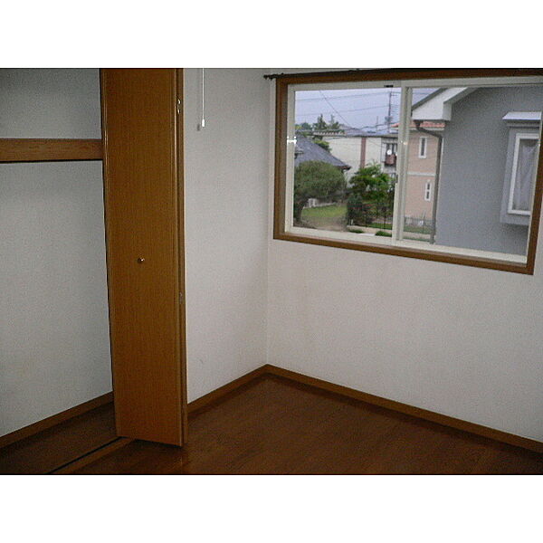 detached 群馬県伊勢崎市宮子町2840-5

地図を見る