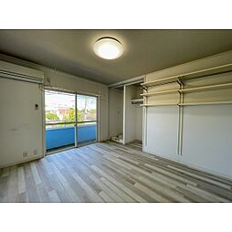 パークサイドホソイ 302 3階ワンルームのリビング/ダイニング