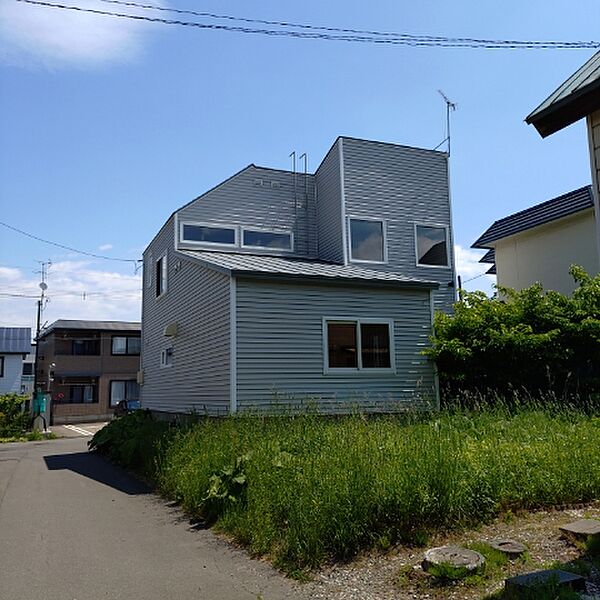 detached 北海道北広島市大曲南ヶ丘２丁目
地図を見る