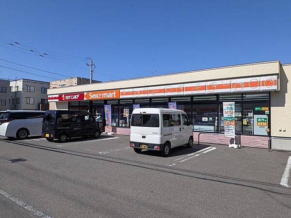 セイコーマート月寒東3条店　徒歩5分(350ｍ)