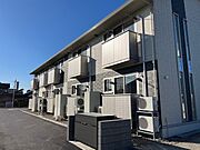  築2年9ヶ月 2階建の賃貸物件