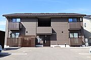 加賀温泉駅より徒歩8分 築5年4ヶ月 2階建の賃貸物件