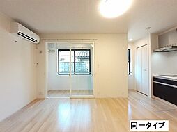 シャルム　アシュリー 105 1階1LDKのリビング/ダイニング