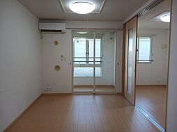 ノ−ス・エッセ　II 201 2階2LDKのリビング/ダイニング