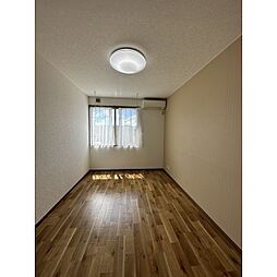 シャトルヤマシタ 204 2階ワンルームのリビング/ダイニング