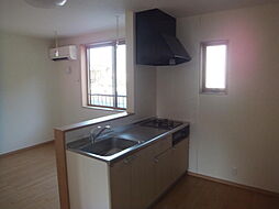 スズラハイム ２０２号 2階1LDKのリビング/ダイニング