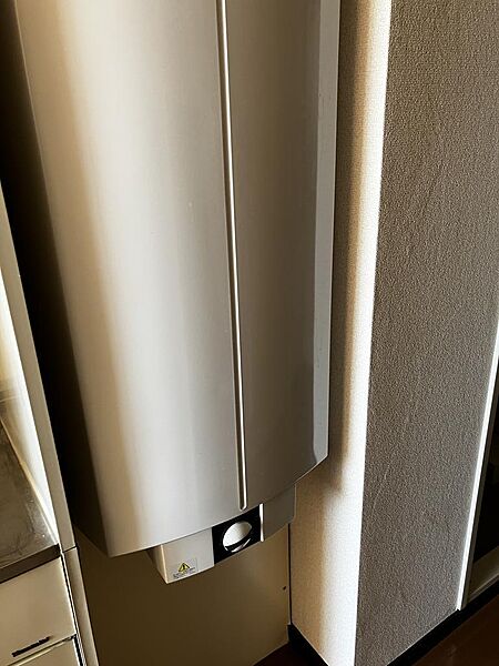 電気温水器