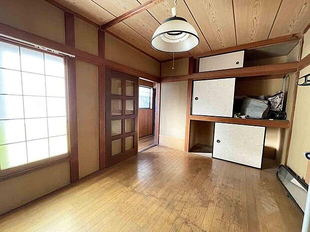 リノベーション向きのお部屋です