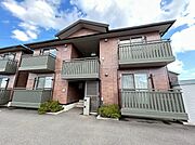 八戸駅よりバス5分 徒歩5分 2階 築19年1ヶ月の賃貸物件