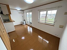 ウィンベルII 203 2階1LDKのリビング/ダイニング