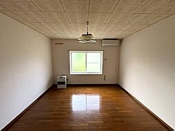 キャステール・コザキＢ I 1階1Kのリビング/ダイニング