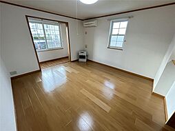 パストラルタウンＤ 102 1階ワンルームのリビング/ダイニング