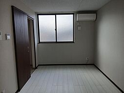 グランデドゥ 203 2階1LDKのリビング/ダイニング