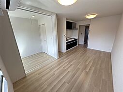 ネオプレイスＢ 202 2階1LDKのリビング/ダイニング