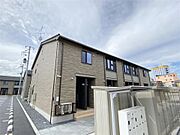 本八戸駅より徒歩17分 築3年7ヶ月 2階建の賃貸物件