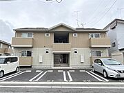  築11年7ヶ月 2階建の賃貸物件