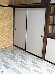 梅山下小鳥戸建 2階5DKのリビング/ダイニング