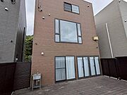 東浪見駅より徒歩13分 築4年5ヶ月 2階建の賃貸物件