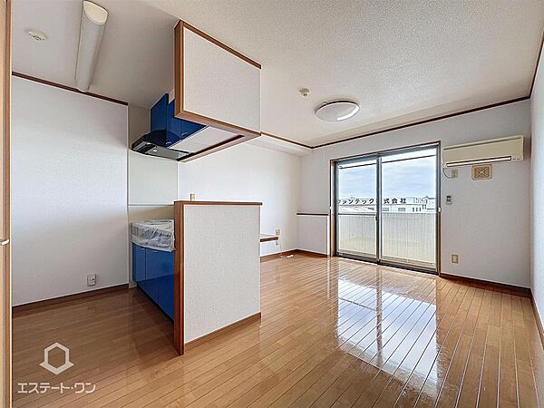 apartment 千葉県千葉市中央区弁天１丁目15-3　リードシー千葉駅前ビル502