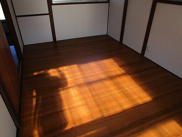 detached 茨城県下妻市下妻戊245
地図を見る