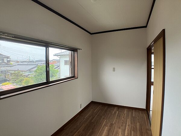 detached 茨城県石岡市若松３丁目8-31
地図を見る